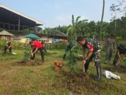 Peringati Hari Bumi, Koramil-02/Penjaringan Bersama 3 Pilar Tanam 1.000 Pohon Buah