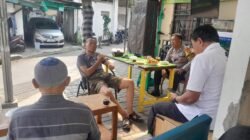 Cooling System Bhabinkamtibmas Kramatjati, Warga Diajak Perkuat Siskamling dan Tangkal Hoaks