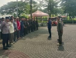 Polsek Cakung Monitoring Keberangkatan Massa Aksi Penolakan RDF Rorotan ke DPRD DKI