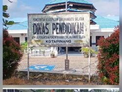 Hardiknas 2026 di Labusel, Panggung Seremoni Ditengah Dunia Pendidikan Yang Carut Marut