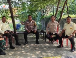 Bhabinkamtibmas Lubang Buaya Sambangi Petugas Keamanan Perumahan, Perkuat Sistem Pengamanan Lingkungan