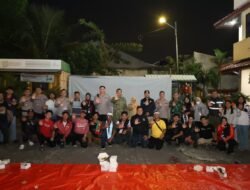 Forkopimko Jakarta Timur dan Warga Cipinang Besar Utara Larut dalam Kemeriahan Nobar Piala Dunia 2026, Perkuat Kebersamaan untuk Menjaga Kamtibmas