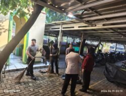 Bhayangkara Jakarta Asri, Polsek Ciracas Wujudkan Lingkungan Bersih dan Nyaman di Rumah Ibadah