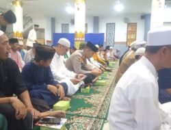 Jaga Jakarta, Kapolsek Cakung Perkuat Sinergi dengan Ulama Lewat Sholat Subuh Gabungan dan Serukan Pencegahan Tawuran