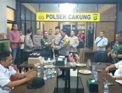Tiga Pilar Cakung Beri Kejutan Hari Bhayangkara Ke-80, Perkuat Sinergi Bersama Polsek Cakung