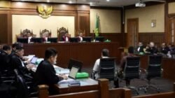 Pengakuan : Aliran Rp21 Miliar ke Dirjen Bea Cukai Terungkap di Sidang