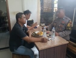 Patroli Jalan Kaki di Terminal Kampung Rambutan, Polsubsektor Imbau Penumpang Waspada terhadap Aksi Kejahatan