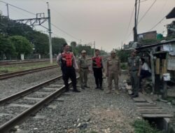 Polsek Pulogadung Gelar Strong Point di Cipinang Jagal dan Jatinegara Kaum, Antisipasi Tawuran Warga