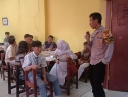 Polsek Jatinegara Jadi Narasumber MPLS di SMA YAKE, Edukasi Pelajar Bahaya Narkoba, Judi Online, dan Tawuran