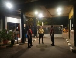 Patroli Dialogis Unit Samapta Polsek Pulogadung Perkuat Cooling System di Kawasan PT Antam
