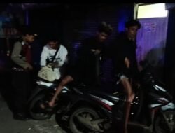 Polsek Cipayung Gelar Operasi Setasioner dan Patroli Biru, Antisipasi Begal, Narkoba, serta Tawuran Dini Hari