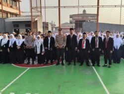 Goes to School, Polres Jaktim Ajak Siswa SMP Al Wathoniyah 9 Jauhi Tawuran, Narkoba dan Bullying