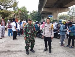 Polsek Cakung Kawal Keberangkatan Ribuan Massa Jakarta Timur Bersatu menuju Indonesia Arena GBK